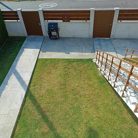 Adina Garden Апартаменти Саншеншо