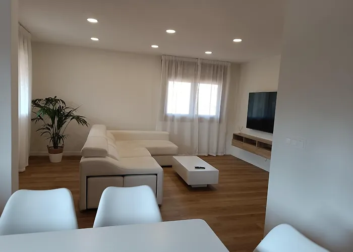 Апартаменты Adina Garden